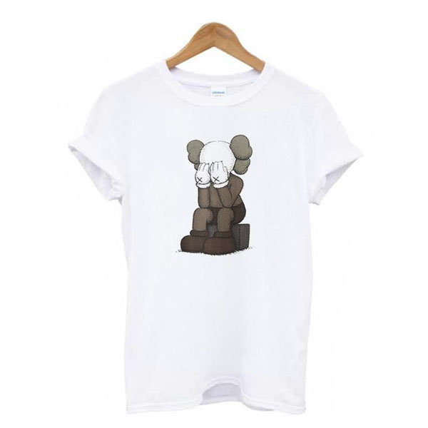 Uniqlo X Kaws t shirt